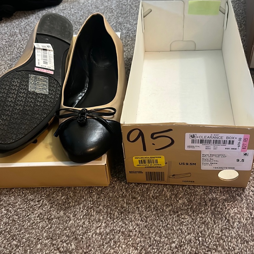 Michael Kors Flats 9.5